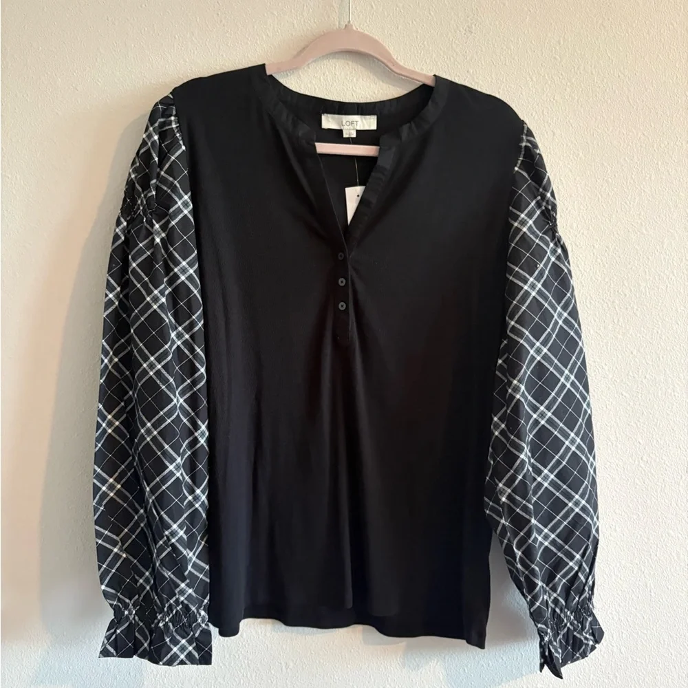 NWT LOFT Mixed-Media Blouse Split-Neck Puff-Sleeve Women’s XL Black Ribbed Plaid